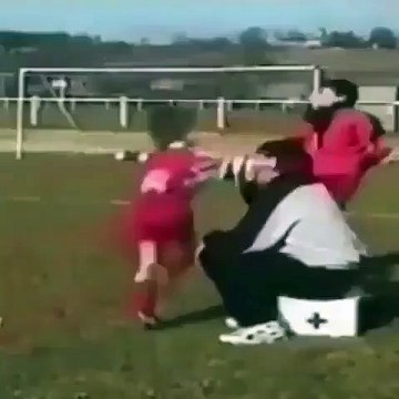 Des scènes hilarantes rencontrées sur un terrain de foot.