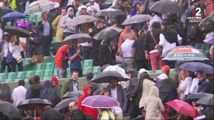 Roland-Garros : fini les matchs interrompus par la pluie, le court central dispose (enfin) d'un nouveau toit rétractable