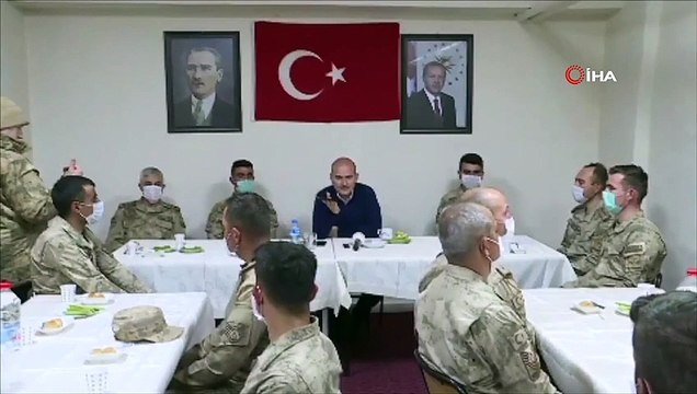 Cumhurbaşkanı Erdoğan, Hakkari İkiyaka Dağları'ndaki askerlerin bayramını tebrik etti