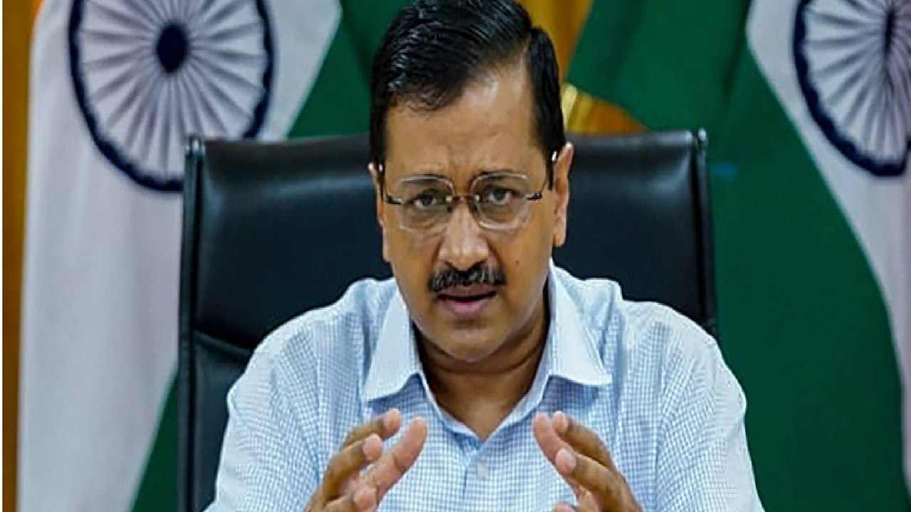 Delhi govt's ad sparks controversy, Here's what happened