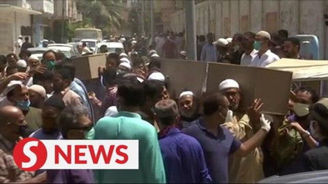 First funerals held for victims of Pakistan air crash that killed 97