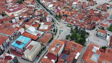 Dünyanın merkezinde tarihi sessizlik