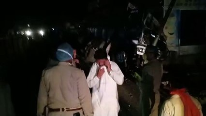 नेशनल हाइवे पर गैस से भरा टैंकर पलटा