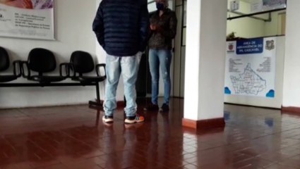 Irmão realiza a liberação de corpo do jovem que foi encontrado morto no Bairro Esmeralda