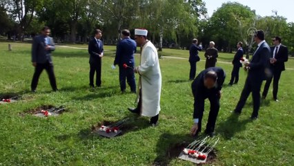 Avusturya'daki Türk şehitlerinin kabrine bayram ziyareti - VİYANA
