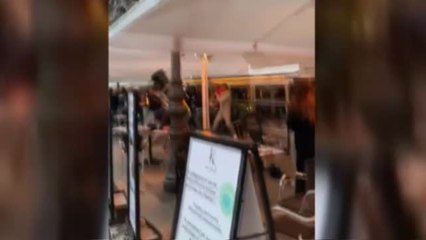 Incidentes y carga policial durante una concentración no autorizada de apoyo al preso de ETA Patxi Ruiz