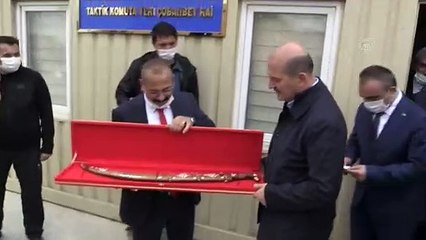 İçişleri Bakanı Soylu, Fırat Kalkanı bölgesinde askerle bayramlaştı (2) - ÇOBANBEY