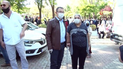 Eyüpsultan’da 65 yaş üstü vatandaşlara özel bayramlaşma