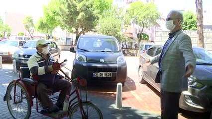 65 yaş üstü vatandaşlar sokağa çıktı - KOCAELİ