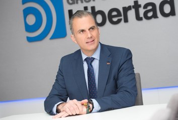 Luis del Pino entrevista a Javier Ortega Smith, de Vox