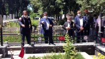 Başkan Göksu bayramın 1. gününde Edirnekapı Şehitliği'ni ziyaret etti