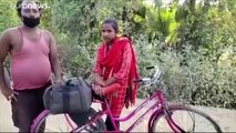 شاهد: فتاة عمرها 15 سنة تقطع بوالدها مسافة 1200 كلم في الهند على متن دراجة هوائية