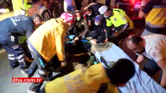 Alkollü sürücünün kullandığı otomobil polis uygulama noktasında daldı: 5'i polis 7 yaralı