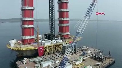 Çanakkale Köprüsü'nün 318 metrelik ayaklarında zorlu mesai