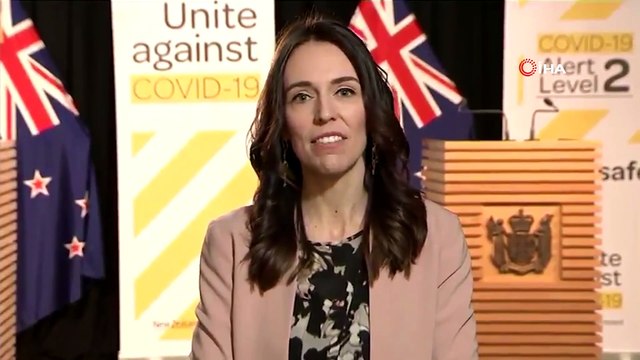 - Yeni Zelanda Başbakanı Ardern, canlı yayında depreme yakalandı