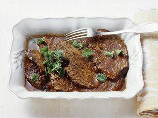 Ternera marinada con salsa