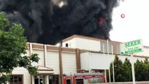 Şanlıurfa'da iplik fabrikası alev alev yandı
