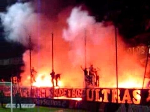 Ultras Auxerre 90 Fumigènes