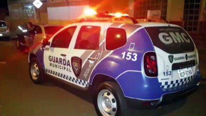 Homem embriagado é detido ao realizar manobra perigosa em frente a GMC