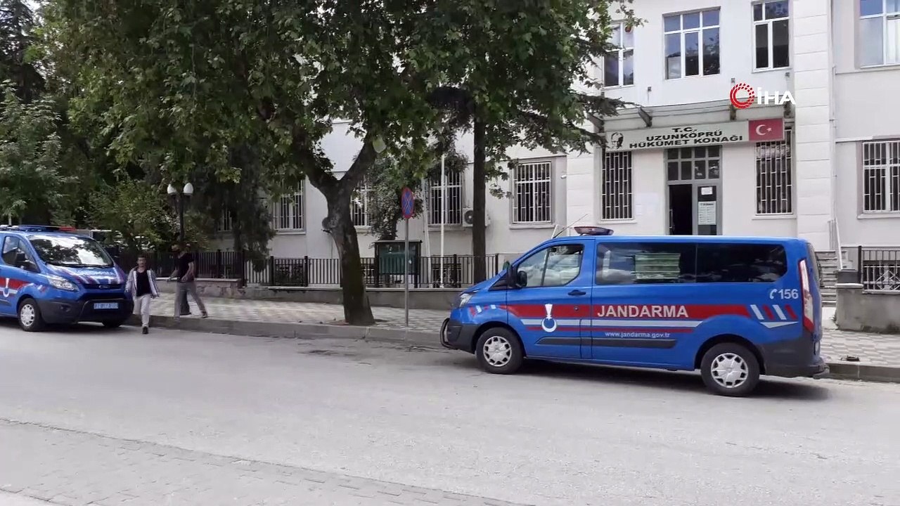 Edirne'de dehşete düşüren olay...Annesini öldürüp AFAD ve Jandarmayla arama çalışmalarına katılmış