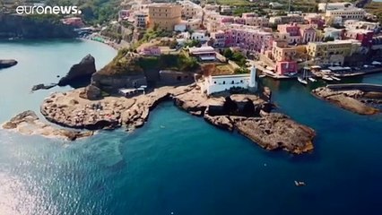 Coronavirus : un « passeport sanitaire » pour accéder aux îles italiennes ?