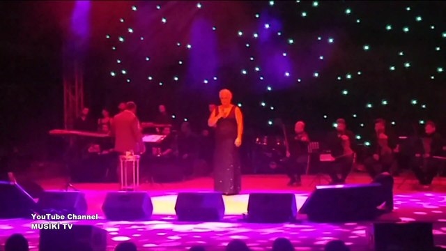 AYTA SÖZERİ - Geçer (Sezen Aksu cover) (Konser/Canlı) @ Antalya Park
