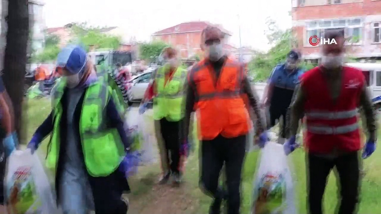 Sultanbeyli’deki 50 noktada sokak hayvanlarının ihtiyaçları karşılanıyor