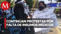 Personal médico protesta en INER; acusan falta de insumos para coronavirus