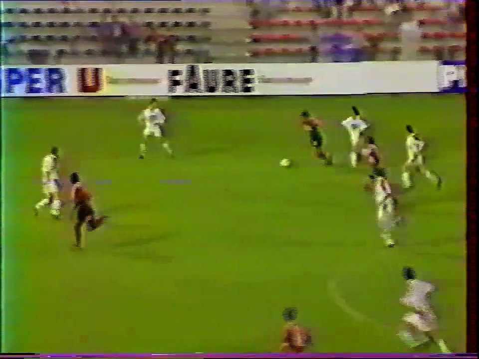 01/09/93 : Jocelyn Gourvennec (86') p. : Rennes - Nîmes (3-1)