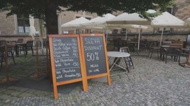 Hoteles y restaurantes reabren en última fase de desescalada checa