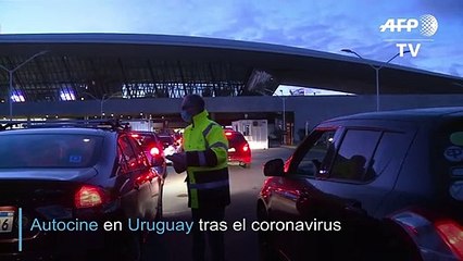 A falta de vuelos, el aeropuerto de Montevideo se convierte en autocine