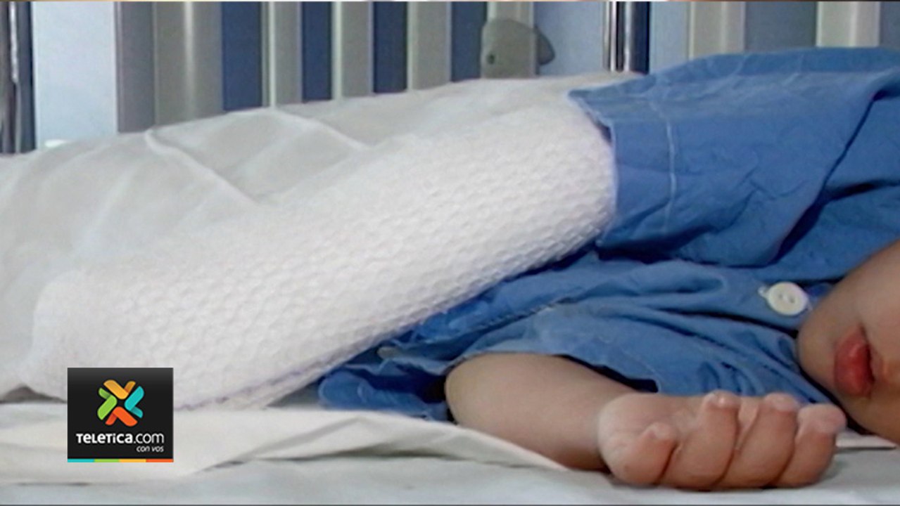 tn7-Niña de año y 8 meses se quemó luego de que le cayera encima olla con frijoles-250520