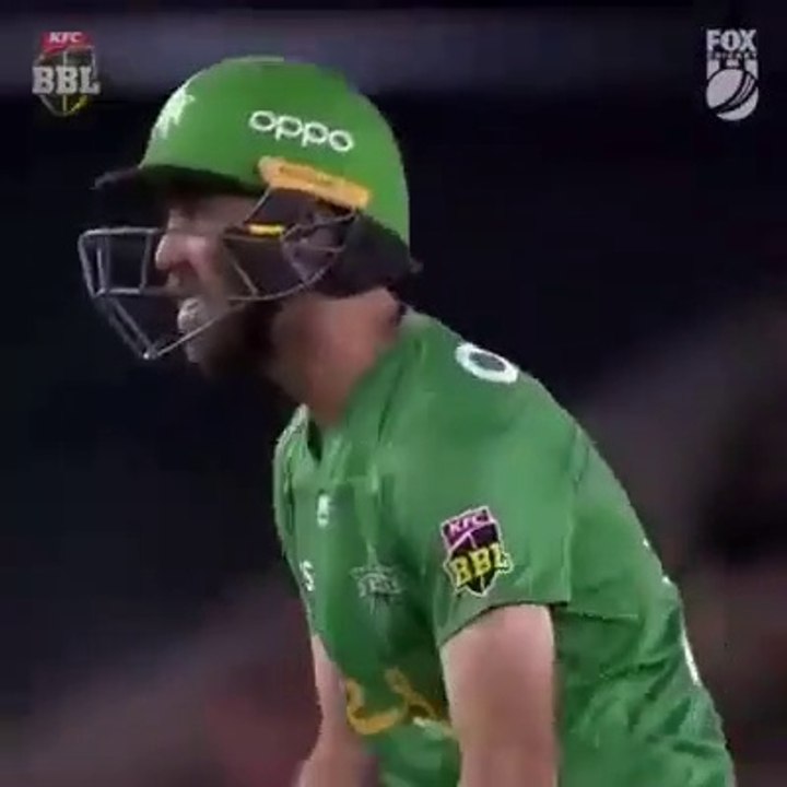 Maxwell  bigest  six in big bash
