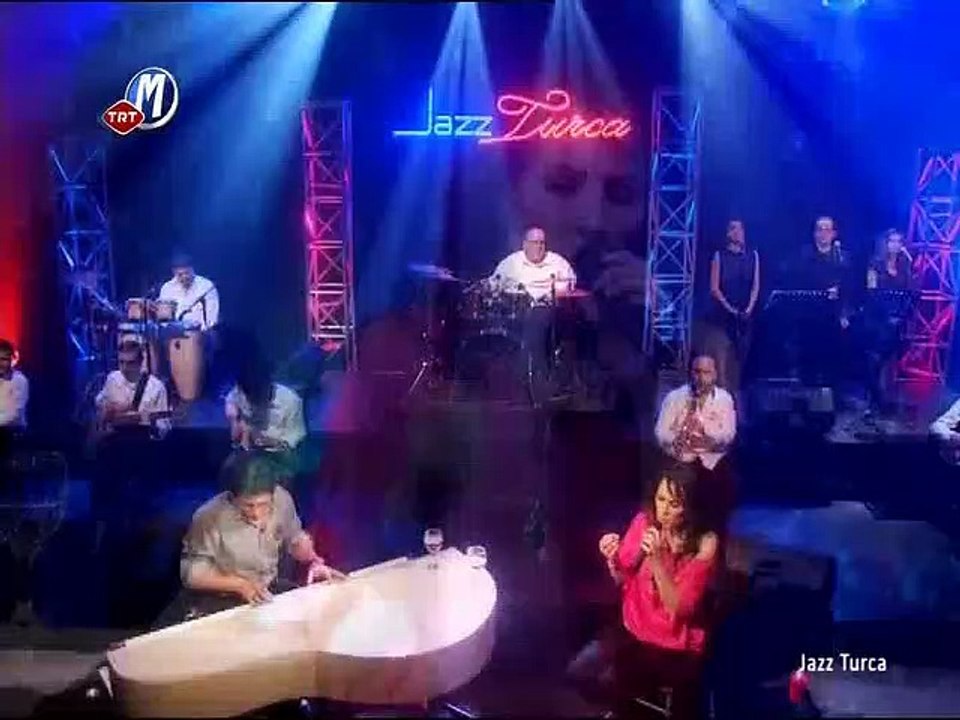 Nilgül - Üflediler Söndüm (Jazz Turca)
