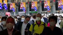 Workers return to offices in Japan as country lifts COVID-19 state of emergency