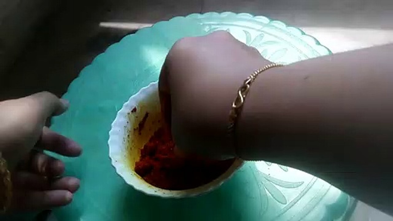 కుంకుమ తయారీ చేయడం ఇంత ఈజీనా / Homemade kumkuma making by Wihu Family