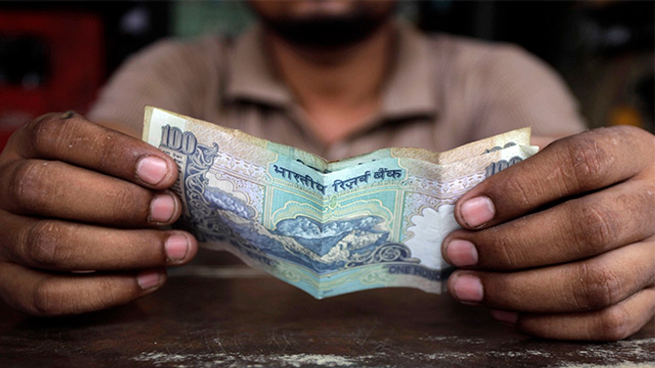 पैसों की बचत कैसे करें | पैसे बचाने के आसान तरीके | Money Budgeting Tips | Boldsky