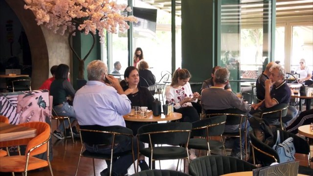 Ελάχιστη η κίνηση και σήμερα στα καταστήματα εστίασης στην πόλη η Λαμίας