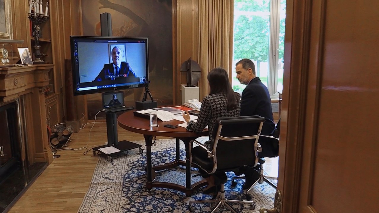 Los Reyes se reúnen con la Confederación Española de Agencias de Viajes