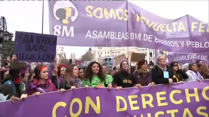 下载视频: El informe de la Guardia Civil considera que no se debió celebrar ningún acto multitudinario desde el 5 de marzo