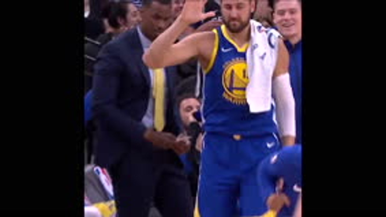 Steph Curry's outrageous three-quarter court bucket