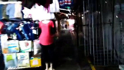 Algunos inquilinos del mercado de Antigua Guatemala cierran sus negocios