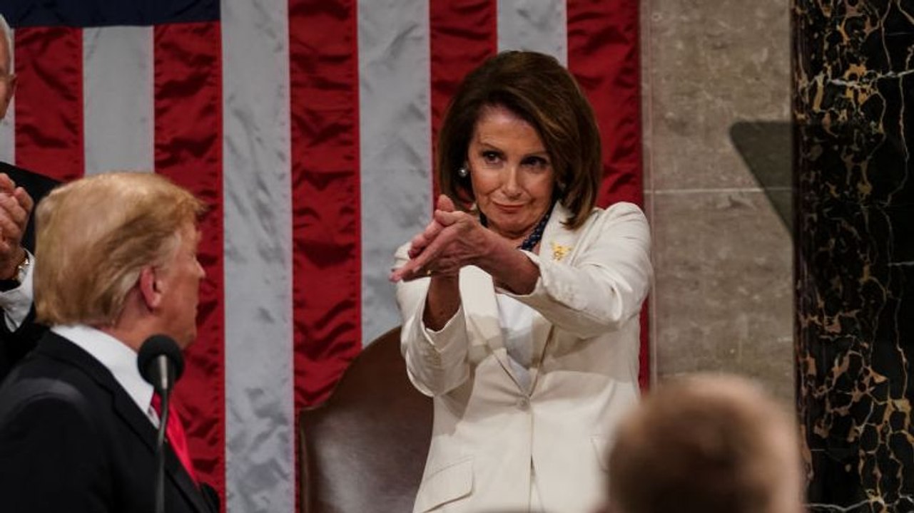 5 Reasons Nancy Pelosi is a Political Rockstar