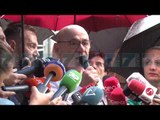 ALEANCA PER TEATRIN PROTESTON PARA SPAK «TE ARRESTOHET VELIAJ» - News, Lajme - Kanali 7