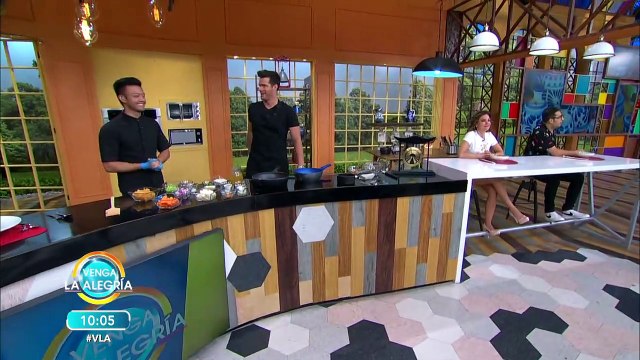 ¡Prepara al lado de El Chino un rico Pollo almendrado al estilo cantonés! | Venga La Alegría