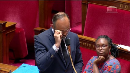 Cumul des mandats: Edouard Philippe rappelle qu'il reviendra aux membres du gouvernement élus de choisir "le moment venu"
