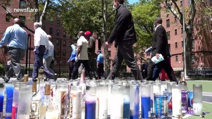NYC Mayor attends rapper memorial, gives out masks at Queensbridge