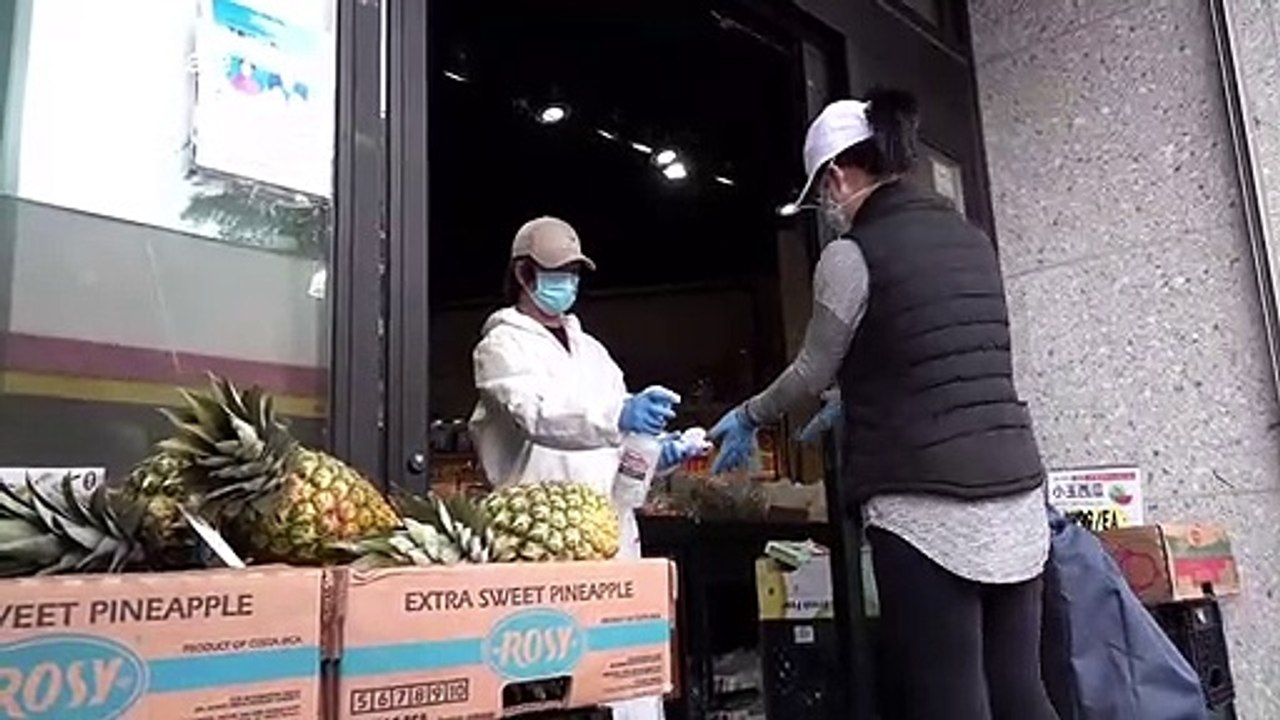 Temperature checked at the entrance of supermarket in Queens video