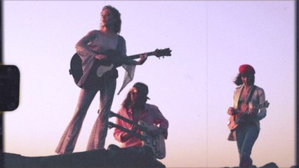 The Buckleys - Breathe