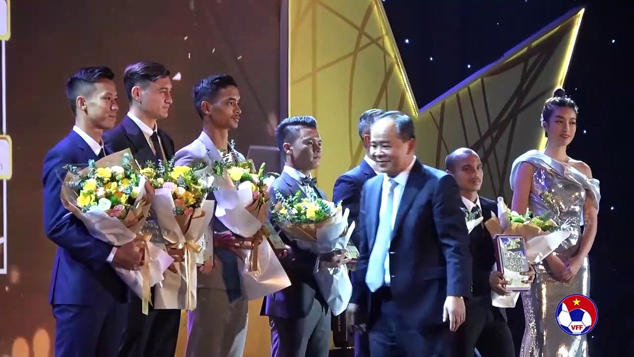 Nguyễn Quang Hải | Xứng đáng với danh hiệu Quả Bóng Bạc Việt Nam 2019 | VFF Channel